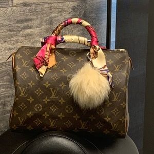 Hot Deal!!!!! Louis Vuitton 30 Speedy